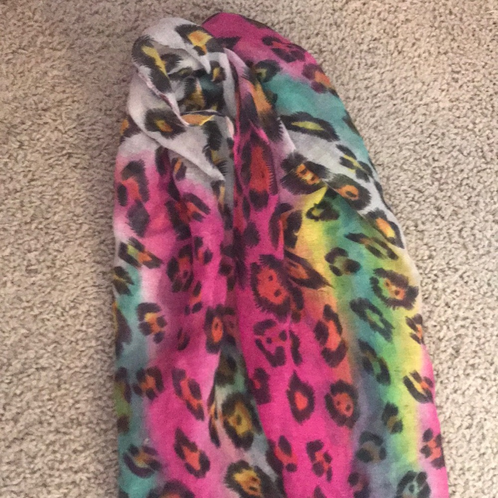 Multi-colored scarf